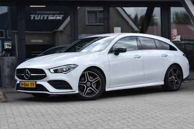 Mercedes-Benz Cla shooting brake 200 amg night | sfeerverlichting | trekhaak | apple carplay | android auto | camera | nap