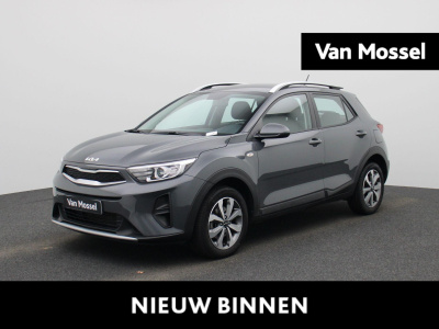 Kia Stonic 1.2 urban edition | lmv | parkeer sensoren | bluetooth | apple carplay | airco | lage km stand