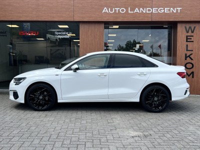 Audi A3 limousine 30 tfsi pro line | apple-/android | digit. cockpit | dab+ | climate c. | adaptief cruise control