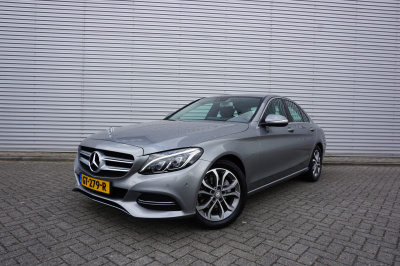 Mercedes-Benz C-Klasse 180 prestige climate / navi / cruise / stoelverw. / elektr. stoelen / parkeers.
