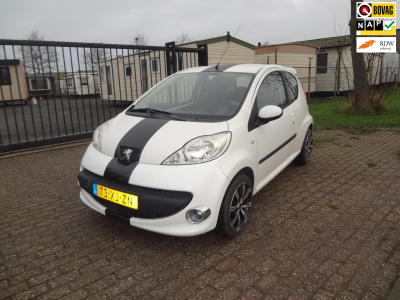 Peugeot 107 1.0-12v xs