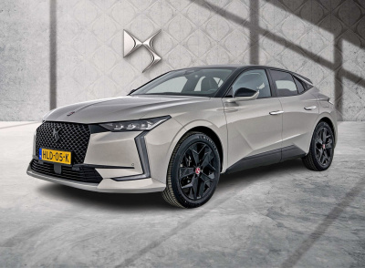 Ds Ds 4 225 pk e-tense performance line | rijklaar | head up display | stoelverwaming | elektrische achterklep |
