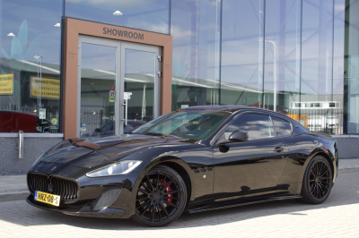 Maserati Granturismo 4.7 s | btw auto 61.900 ex btw | bose | leder | youngtimer |