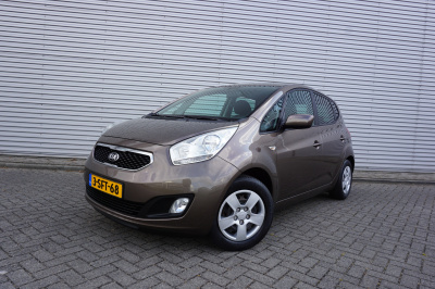 Kia Venga 1.4 cvvt 20th anniversary airco / navi / cruise / trekhaak / elektr. ramen / nap