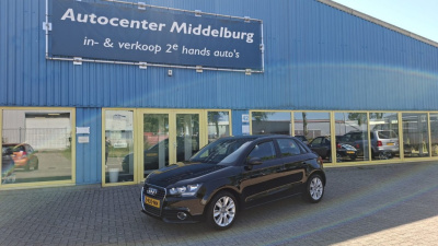 Audi A1 1.2 tfsi attraction pro line business