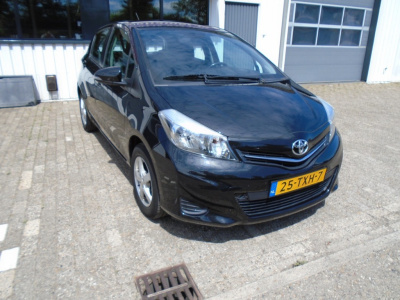Toyota Yaris 1.0 vvt-i aspiration