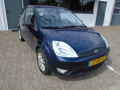 Ford Fiesta 1.4-16v futura
