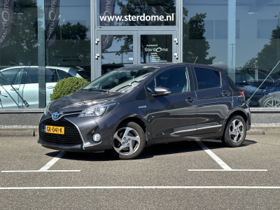 Toyota Yaris 1.5 hybrid lease i camera i automaat i airco l navigatie i zeer gunstige km stand!