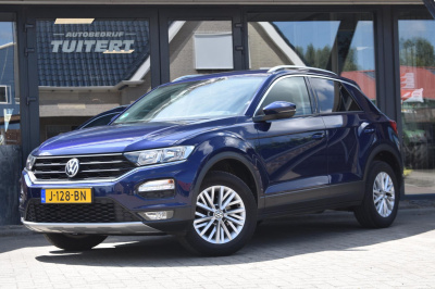 Volkswagen T-roc 1.0 tsi | virtual cockpit | trekhaak | apple carplay | android auto | adaptieve cruise controle | nap
