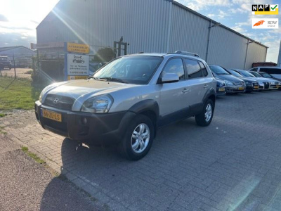 Hyundai Tucson 2.0i style