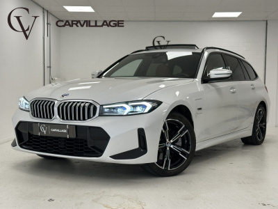 BMW 3-serie touring 330e xdrive m-sport | panoramadak | cognac | head-up-display |