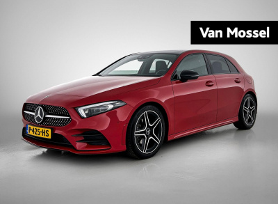 Mercedes-Benz A-Klasse 200 business solution amg | automaat | half leder | virtual cockpit | panorama dak | bluetooth |sfeer verlichting | stoel verwarming | climate control | camera