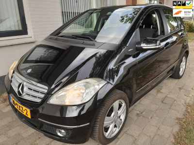 Mercedes-Benz A-Klasse 160 blueefficiency business class avantgarde