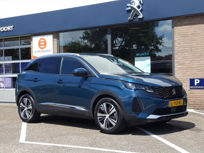Peugeot 3008 1.2 puretech 130pk s&s eat8 allure | navi | bt | applecarplay&androidauto | parkeers. voor+achter | achteruitrijcamera | cruise & climate control