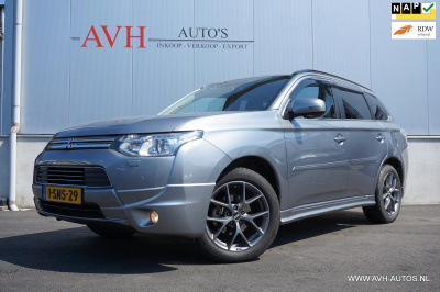 Mitsubishi Outlander 2.0 phev instyle
