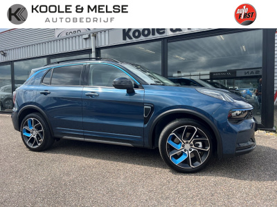 Lynk & Co 01 1.5 261pk plug in hybrid , panodak , 360gr camera , adaptive cc