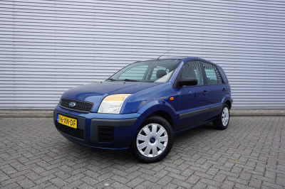 Ford Fusion 1.4-16v champion airco / elektr. ramen / trekhaak / nap