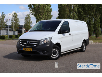 Mercedes-Benz Vito 114 cdi lang l betimmerd i airco l navi l deuren achter l trekhaak l camera l sidebars i