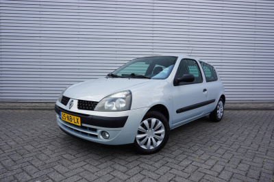 Renault Clio 1.2-16v dynamique airco / elektr. ramen / trekhaak / nap