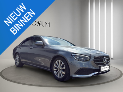 Mercedes-Benz E-Klasse 200 d business solution | camera rondom | stoelverwarming | panorama dak | afneembare trekhaak |