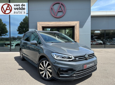 Volkswagen Touran 1.5 tsi 150pk dsg r-line highline | led | trekhaak | dode hoek | camera | keyless | rijklaar incl. garantie
