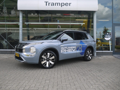Mitsubishi Outlander 2.4 phev instyle+
