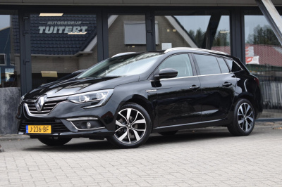 Renault Megane 1.3 tce bose | schuifdak | apple carplay | camera | adaptieve cruise controle | nap | android auto