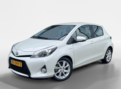 Toyota Yaris 1.5 full hybrid dyn.