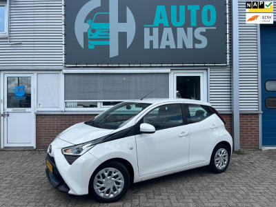 Toyota Aygo 1.0 vvt-i x-play limited | orig. nl | carplay | parkeercamera | btw