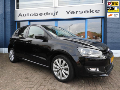 Volkswagen Polo 1.2 tsi highline