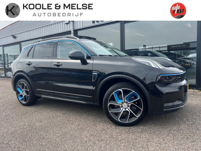 Lynk & Co 01 1.5 261pk plug in hybrid , panodak , adaptive cc , 360gr camera
