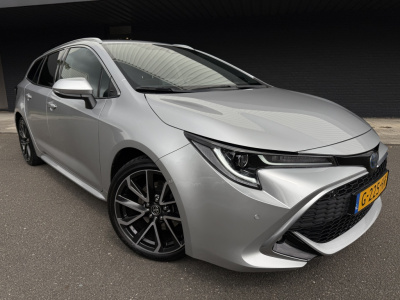 Toyota Corolla Touring Sports 2.0 hybrid executive // 185pk // jbl audio // sportstoelen //
