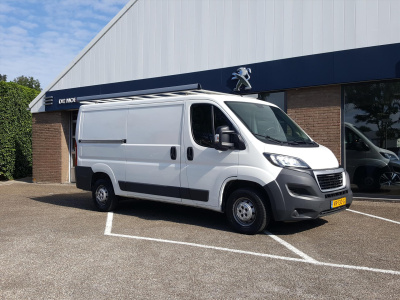 Peugeot Boxer gb 333 hdi-110pk xr profit+ l2h1 3-zits navi | kastinbouw | imperiaal | trekhaak | airco