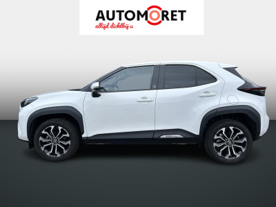 Toyota Yaris Cross 1.5 hybrid team d