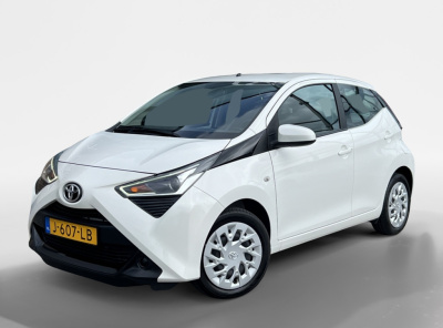 Toyota Aygo 1.0 vvt-i x-play