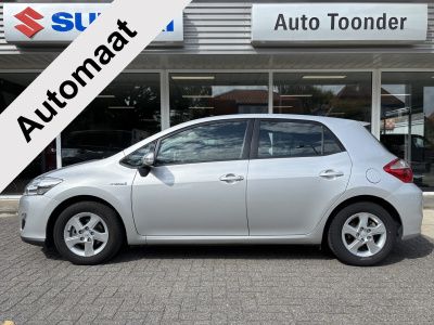 Toyota Auris automaat 1.8 full hybrid aspiration