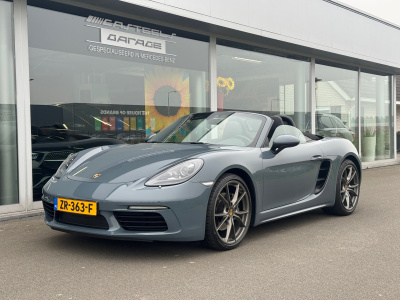 Porsche 718 boxster 2.0 automaat , porsche dealer onderhouden, 2 jaar porsche garantie , deze auto owrdt verkocht in consignatie