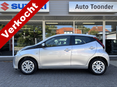 Toyota Aygo 1.0 vvt-i x-play