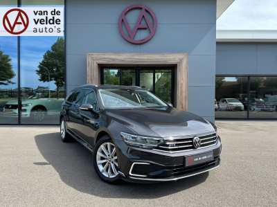 Volkswagen Passat variant 1.4 tsi phev gte | camera | dode hoek | navi | carplay | rijklaar incl. 1 jaar bovag garantie