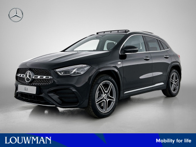 Mercedes-Benz Gla-klasse 250 e business solution amg | premium plus pakket | trekhaak | guard 360 ° vehicle protection plus | panoramaschuifdak | head-up display | voorstoelen met memory |