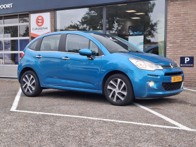 Citroen C3 1.2 puretech 82pk feel edition trekhaak | navigatie | cruise & climate control | parkeersensoren | bluetooth bellen & muziekstreaming | led-voor