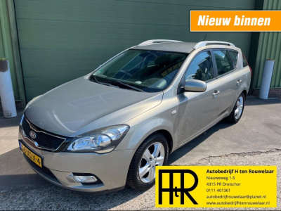 Kia Cee'd sporty wagon 1.4 cvvt navigator plus pack