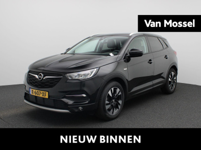 Opel Grandland X 1.2 turbo elegance | automaat | trekhaak | lmv | parkeer sensoren | navigatie | apple carplay | stoel verwarming | climate control | camera |