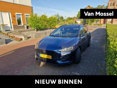 Ford Focus wagon 1.0 ecoboost hybrid st line style 17'' lmv | keyless entry | camera | parkeersensoren v/a | stoel stuur + voorruit verwarming