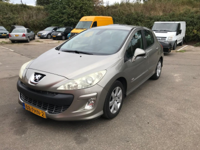 Peugeot 308 1.6 vti mill. 200