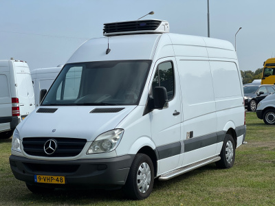 Mercedes-Benz Sprinter 311 2.2 cdi l2/h2 koelwagen // apk