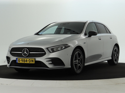 Mercedes-Benz A-Klasse 250 e business solution amg inclusief 24 maanden mb certified garantie voor europa. amg line / nightpakket