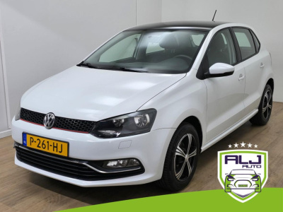 Volkswagen Polo occasion 1.0 wit leuke uitvoering | tweedehands volkswagen polo wit met airco | sportvelgen | 5 deurs | sportief