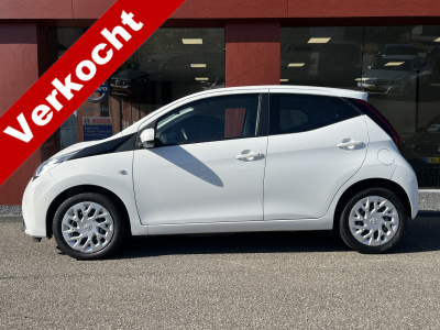 Toyota Aygo 1.0 vvt-i x-play