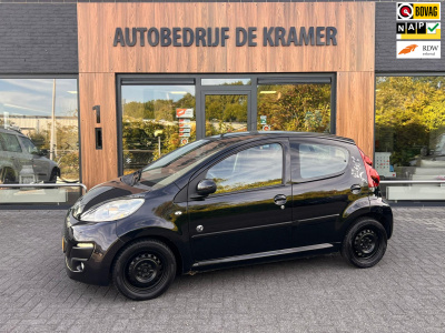 Peugeot 107 1.0 première